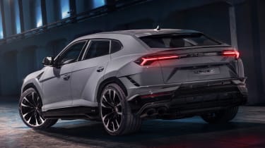 Lamborghini Urus S - rear